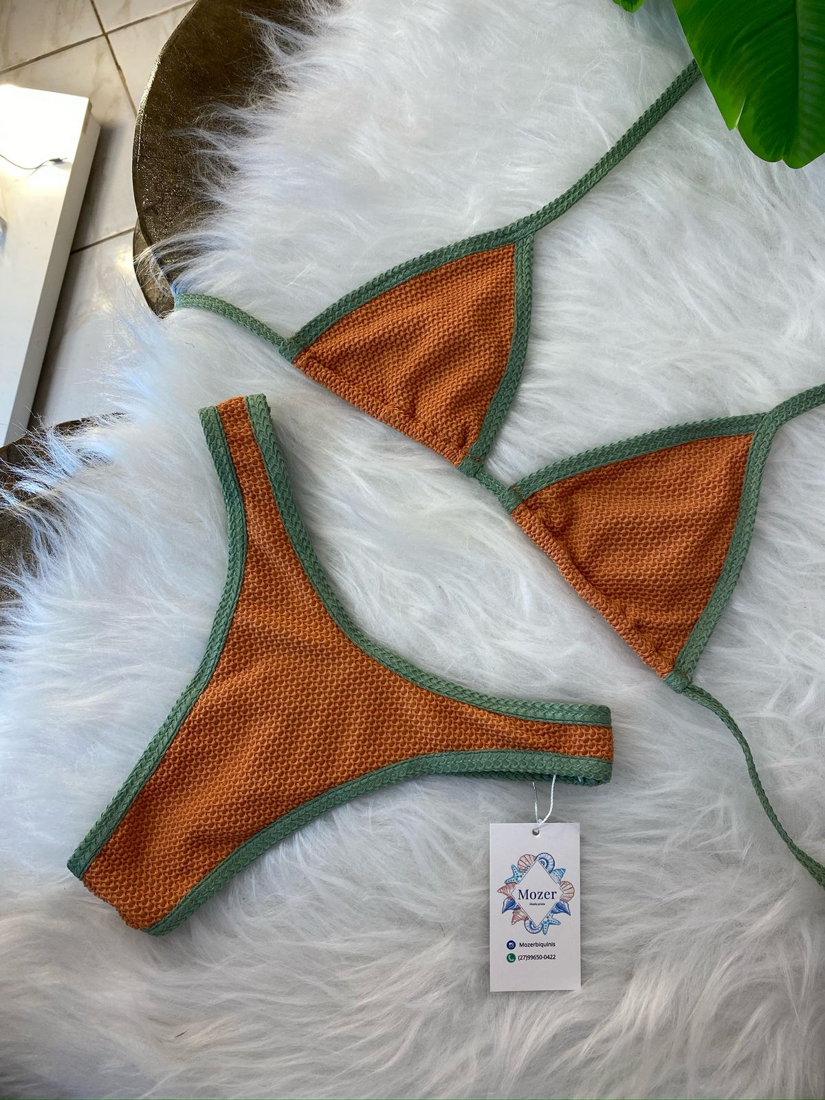 Cortininha laranja com verde